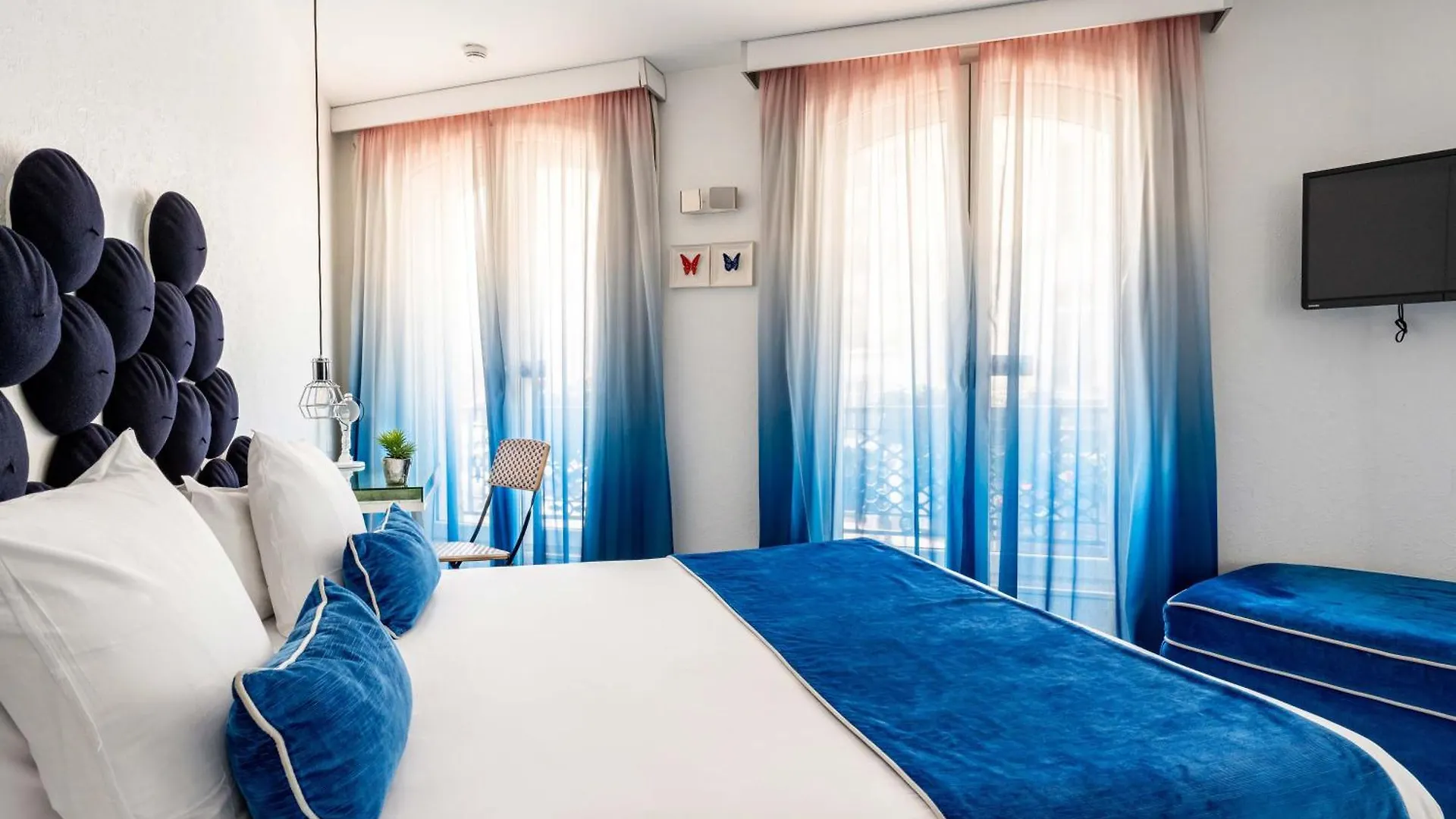 34b - Astotel Paryż
