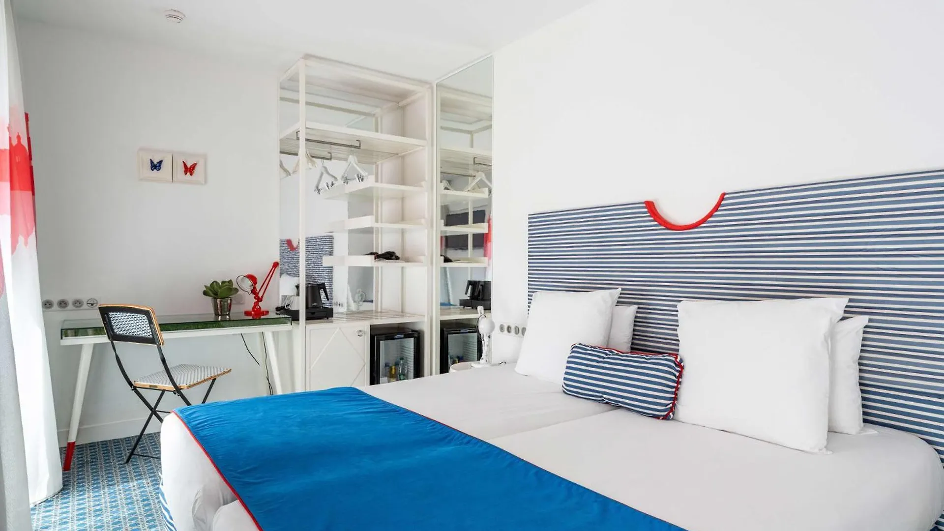 34b - Astotel París